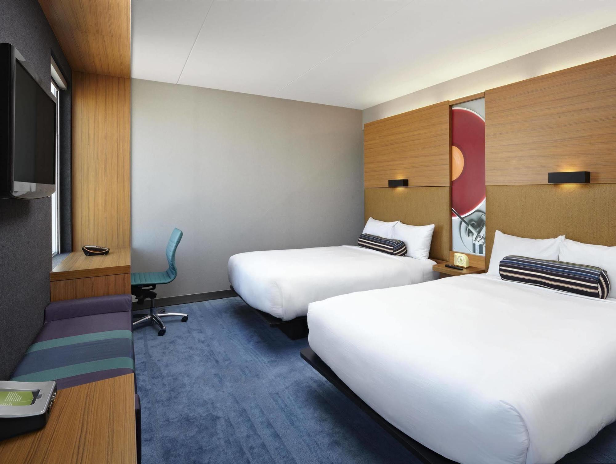 Aloft Vaughan Mills Exterior photo